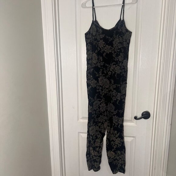 Eva Franco For Anthropologie Floral Jumpsuit Size 8‎ Black & White NWT - Picture 9 of 11